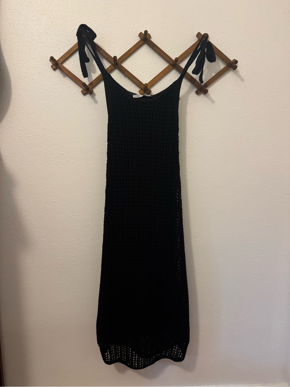 Zara Black Knit Tie-Shoulder Midi Dress